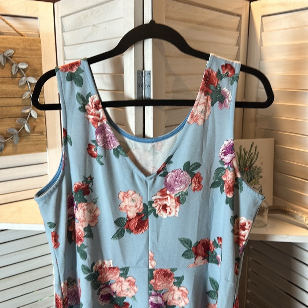 Gilli Blue Floral Sleeveless Dress - Picture 5 of 8